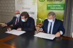 Fundusz Regionu Wałbrzyskiego i Stowarzyszenie Aglomeracja Kalisko-Ostrowska łączą siły na rzecz budowania wsp&oacute;łpracy i utrwalania relacji pomiędzy przedsiębiorcami działającymi na obszarze wojew&oacute;dztwa dolnośląskiego i wielkopolskiego. (6)